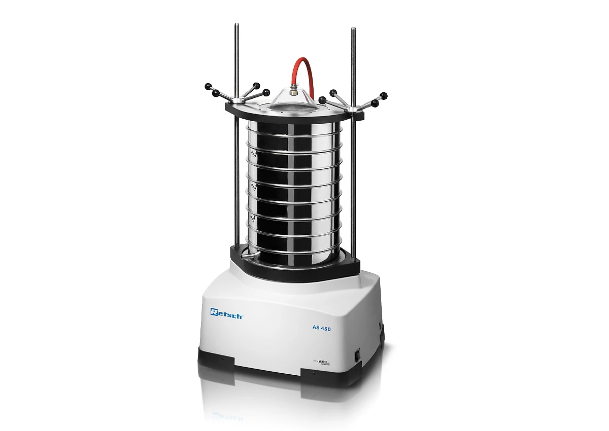 AS 450 Control sieve shaker with clamped sieve stack